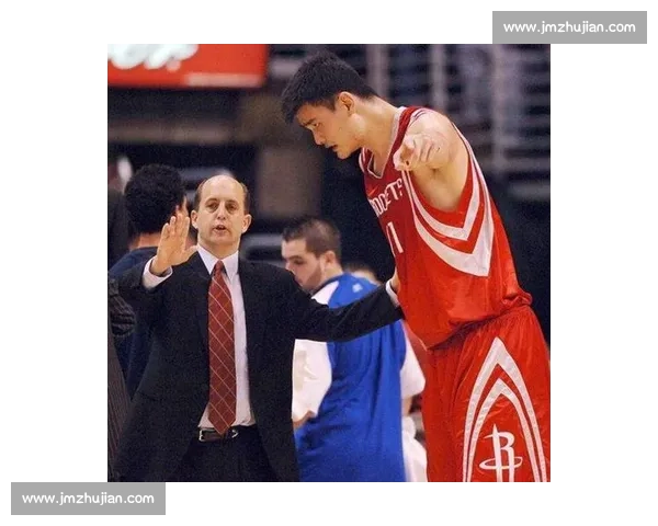 “第一草根王” 涉赌敲警钟：20 年前姚明黑哨与火箭的悲情